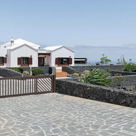 Casa Llanos Teseguite Lanzarote * Teguise (Lanzarote)